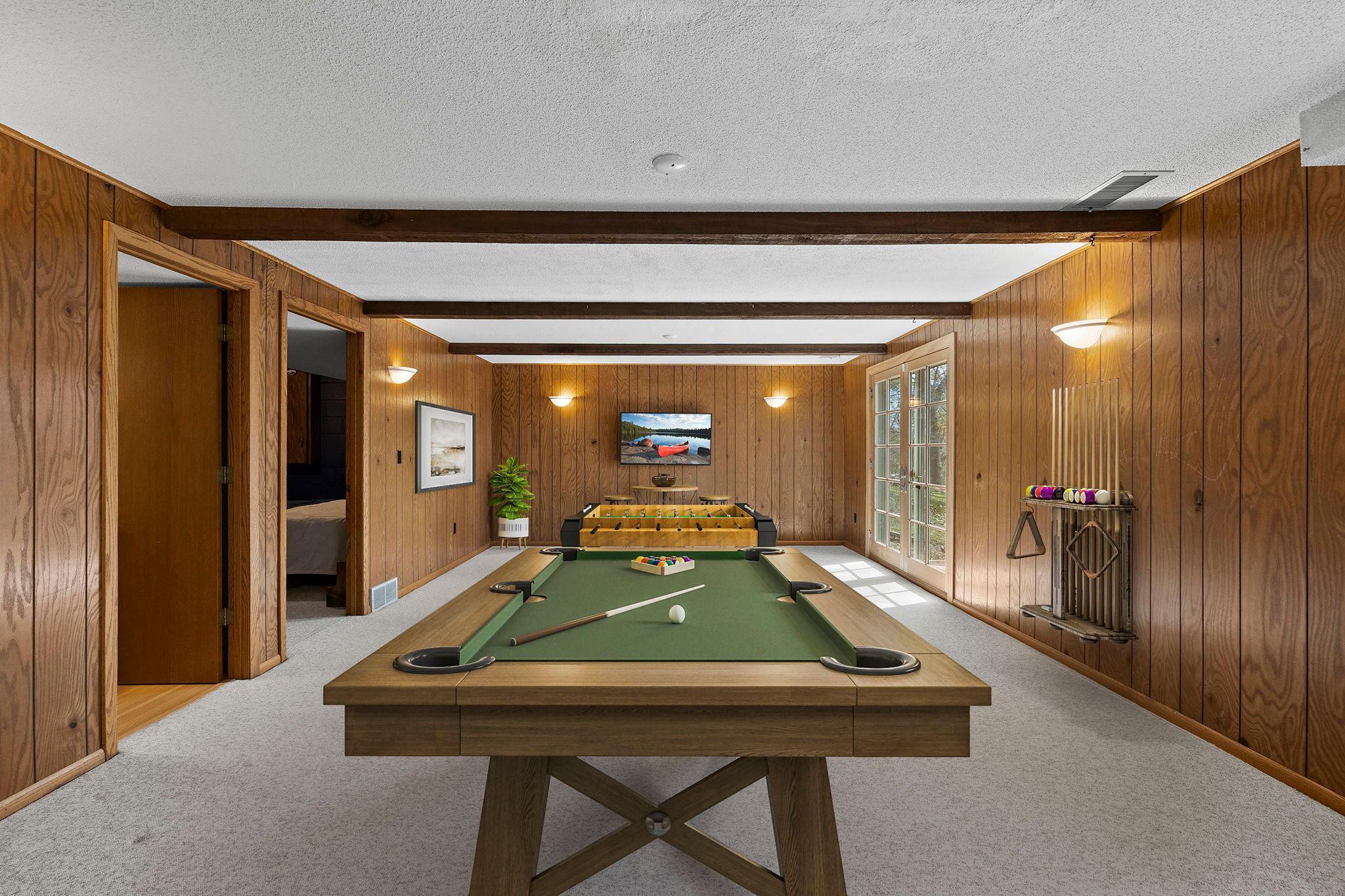 Photo has been virtually staged.