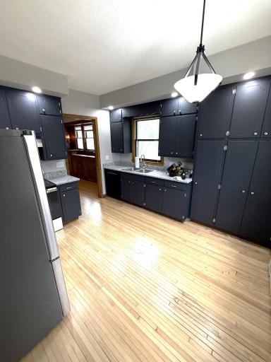 455 3rd Street SE, Cokato, MN 55321