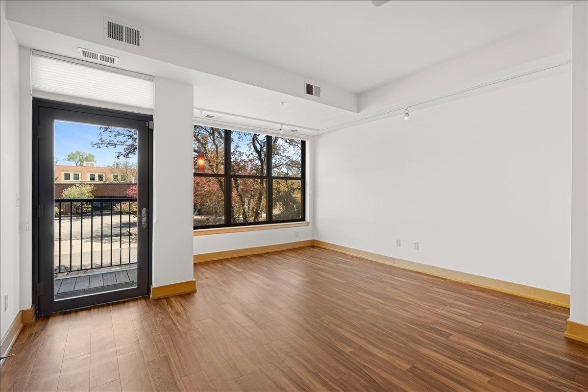 Private access to street level!