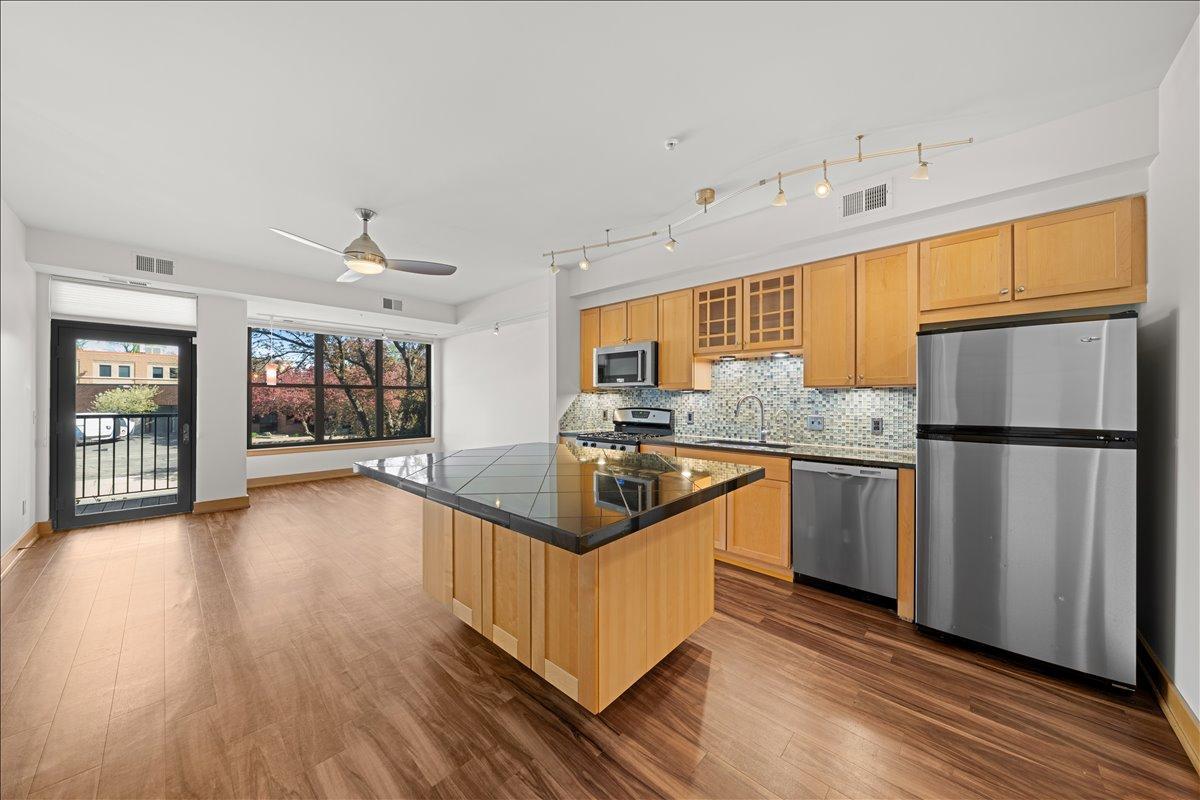 Sought after Open Floorplan