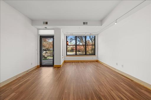 4500 Chicago Avenue S, 110, Minneapolis, MN 55407