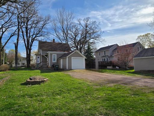 711 3rd Avenue SE, Waseca, MN 56093