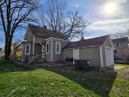 711 3rd Avenue SE, Waseca, MN 56093