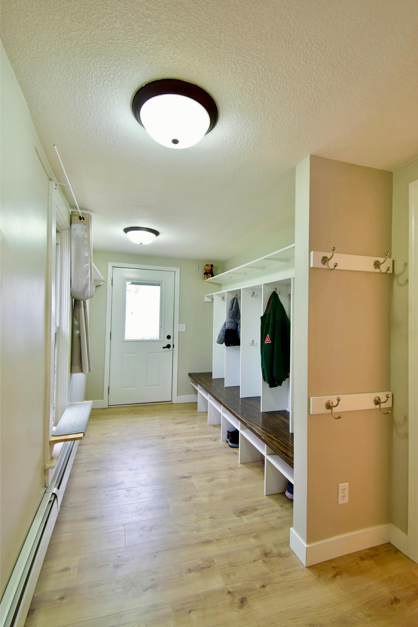 Mud hall with built ins