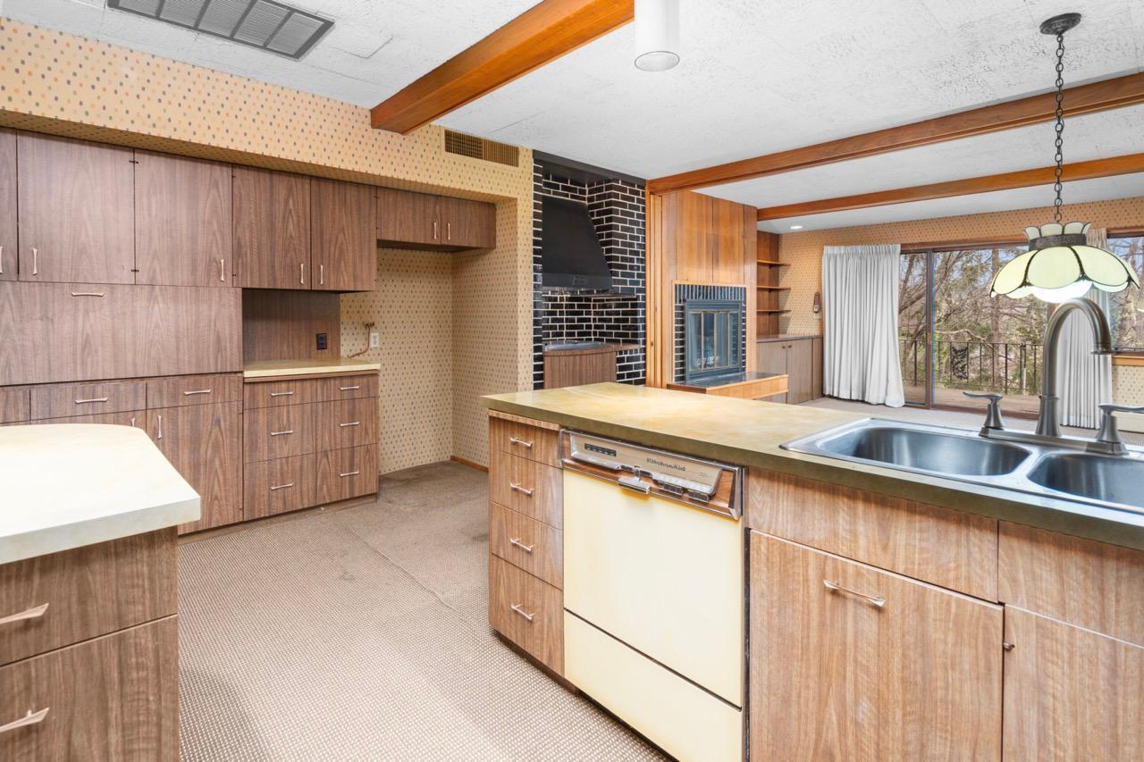 20260423-1770_HillcrestRd_StCloud_Interior-6 Large.jpeg