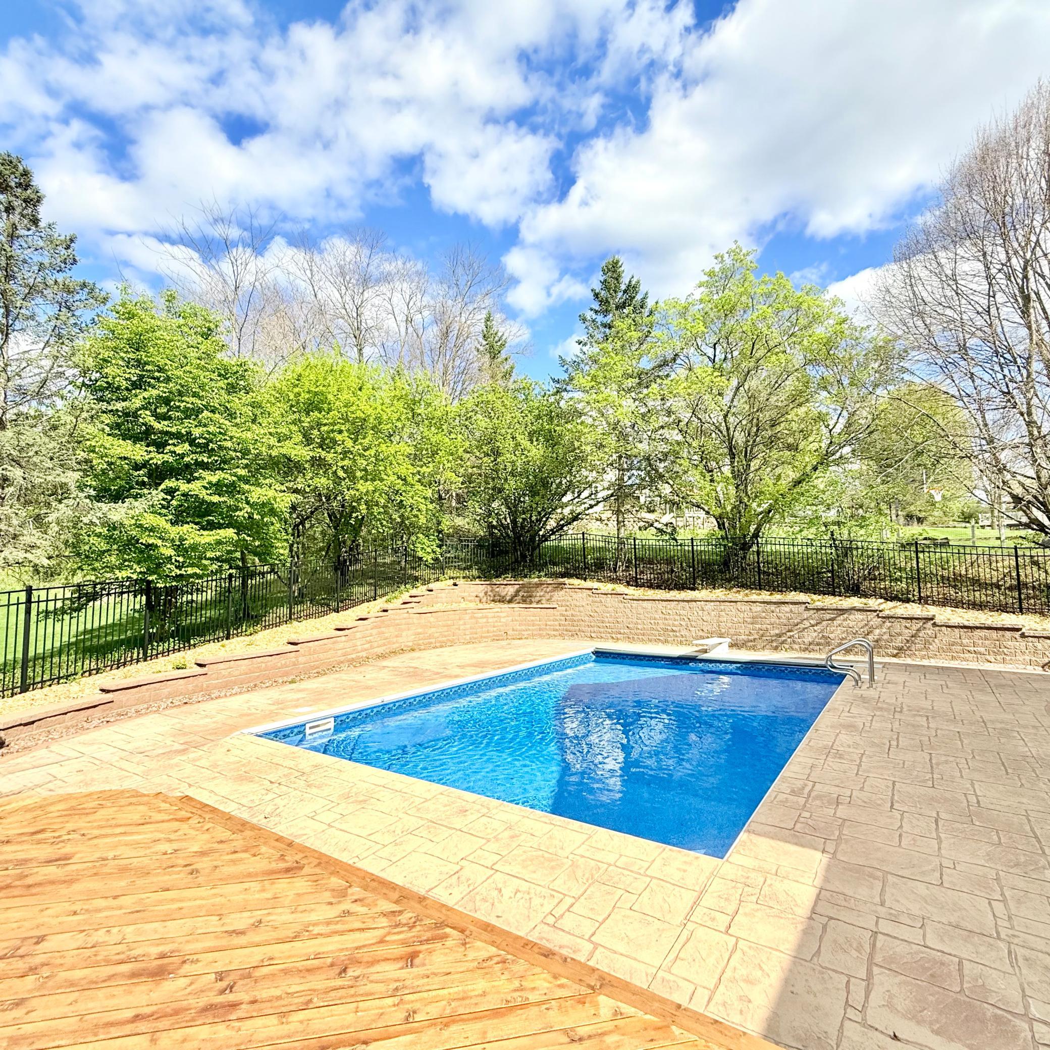 Beautiful Inground Pool