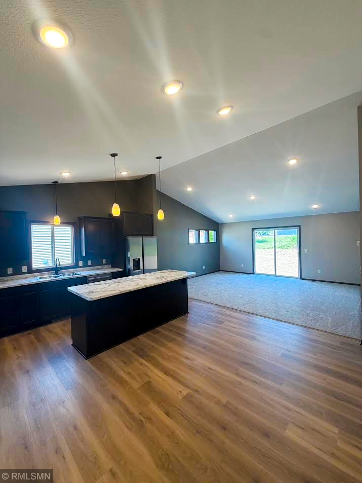1615 parkview lane kitchen.png