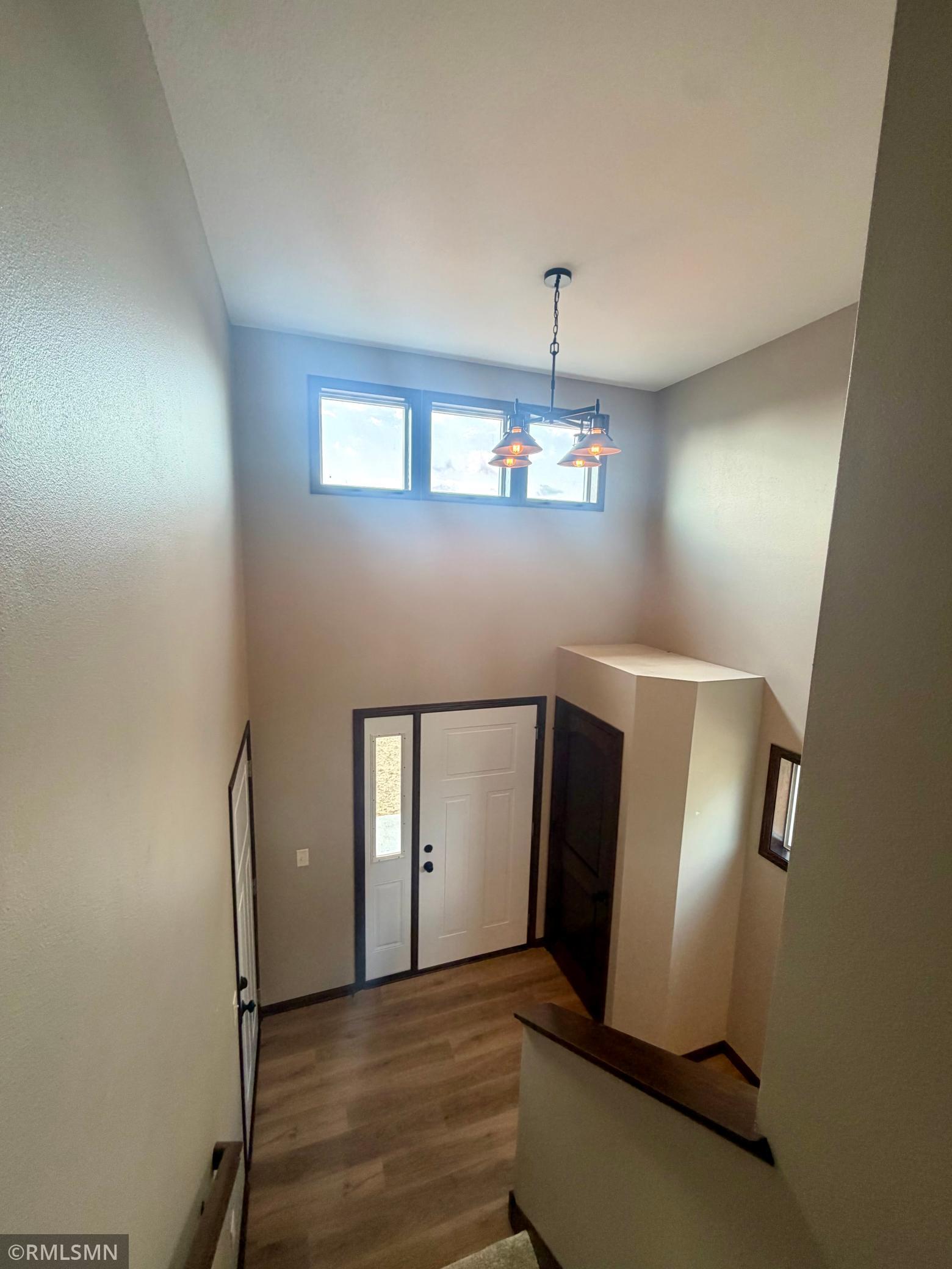1615 foyer.jpeg