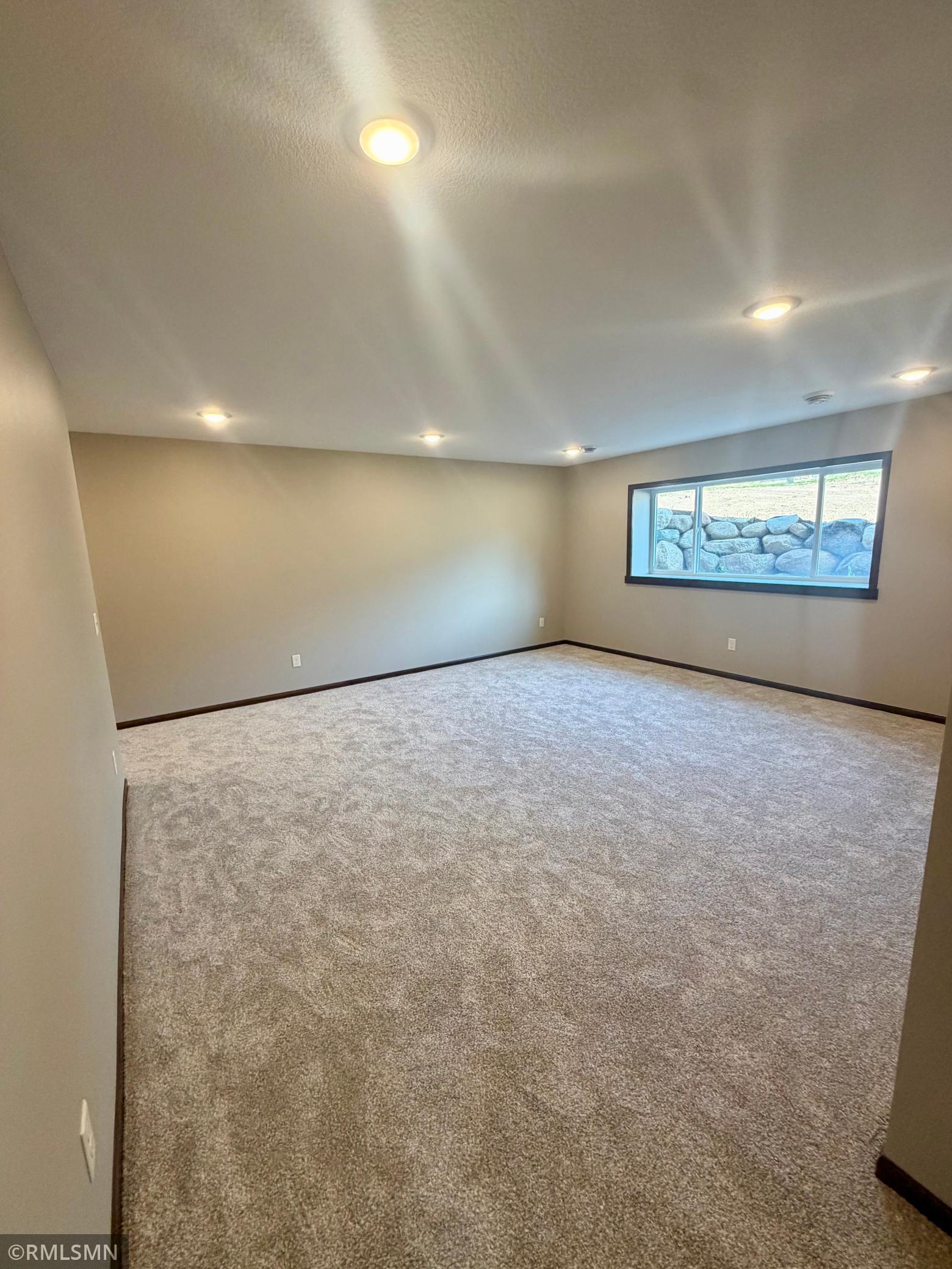 1615 family room.jpeg