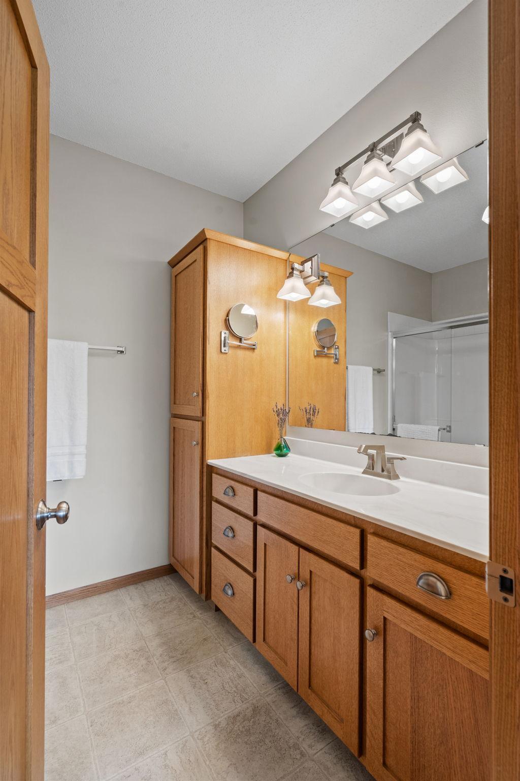 Private en-suite Bathroom