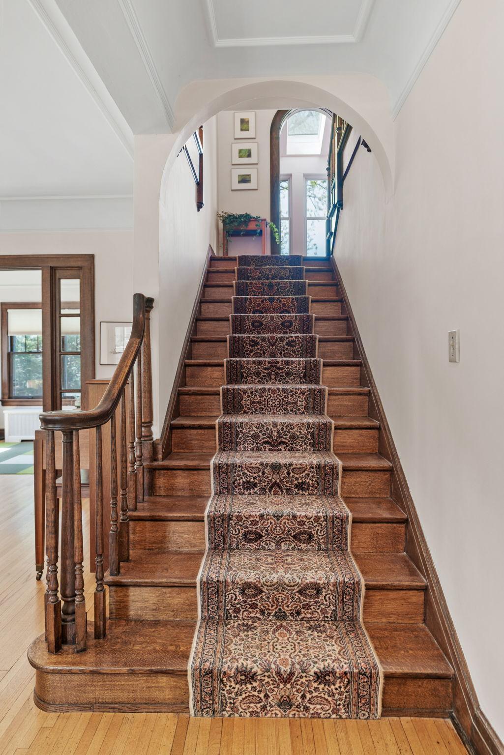 49-web-or-mls-1629 25th St-49.jpg
