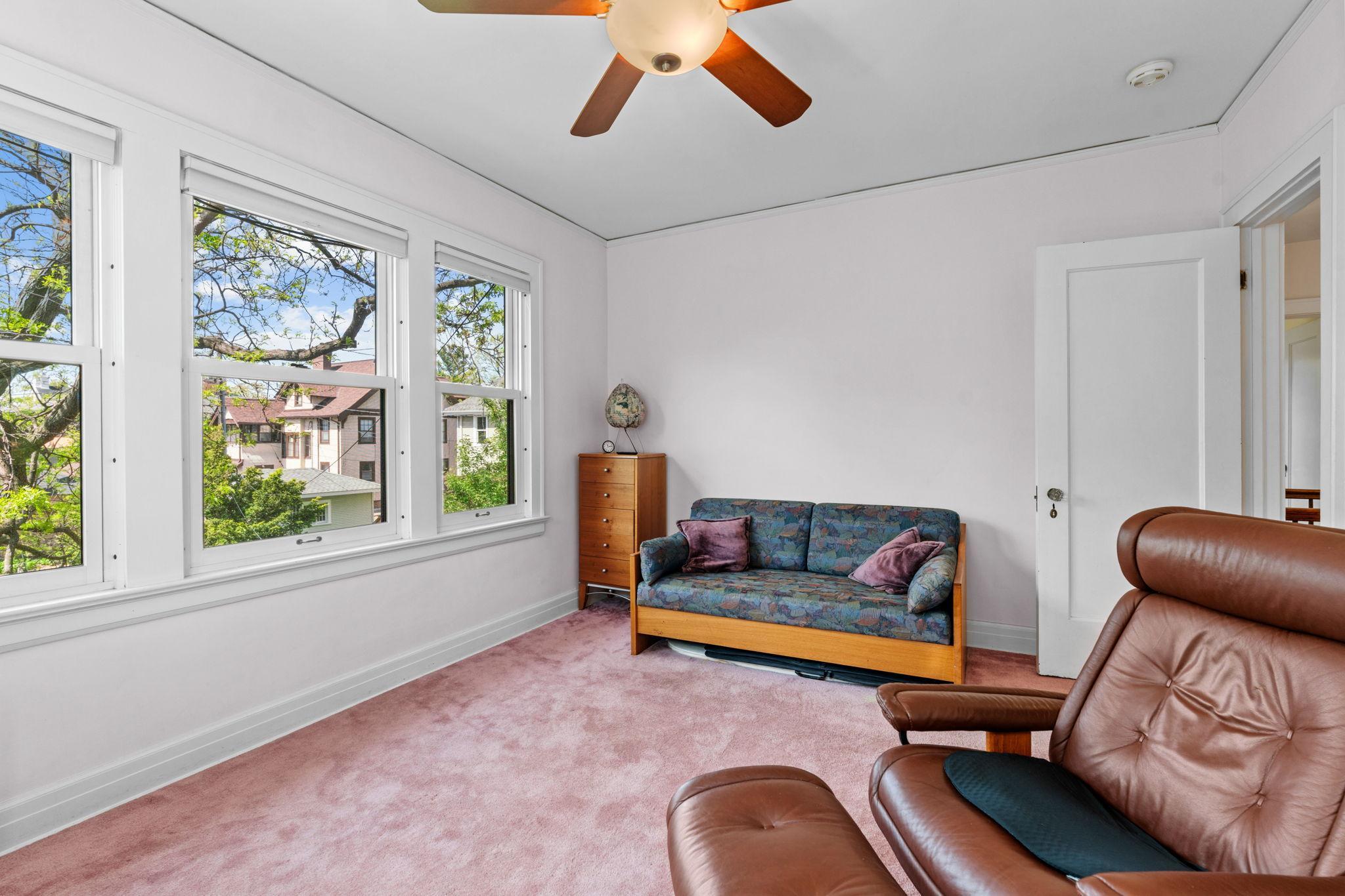 68-web-or-mls-1629 25th St-68.jpg