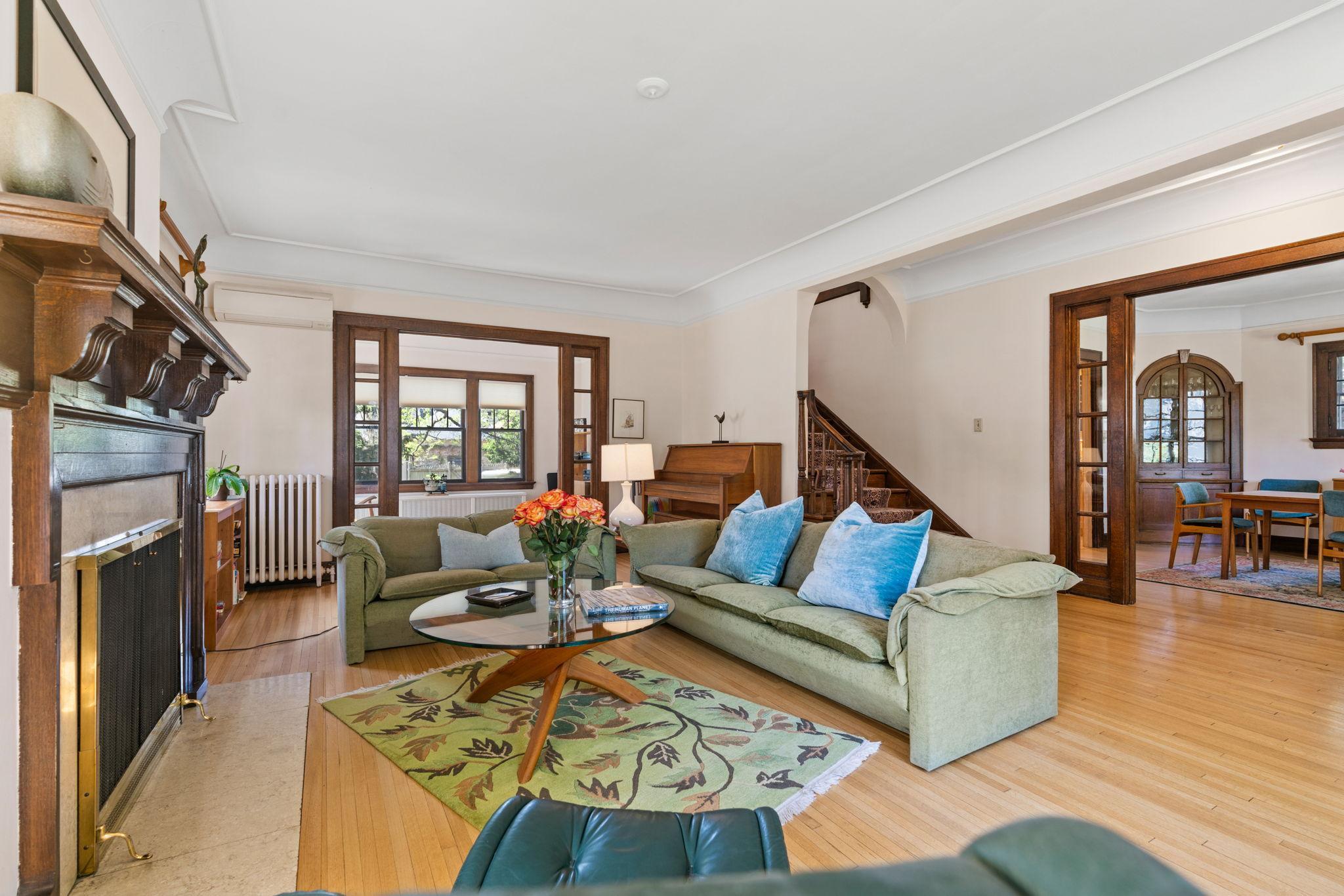 33-web-or-mls-1629 25th St-33.jpg
