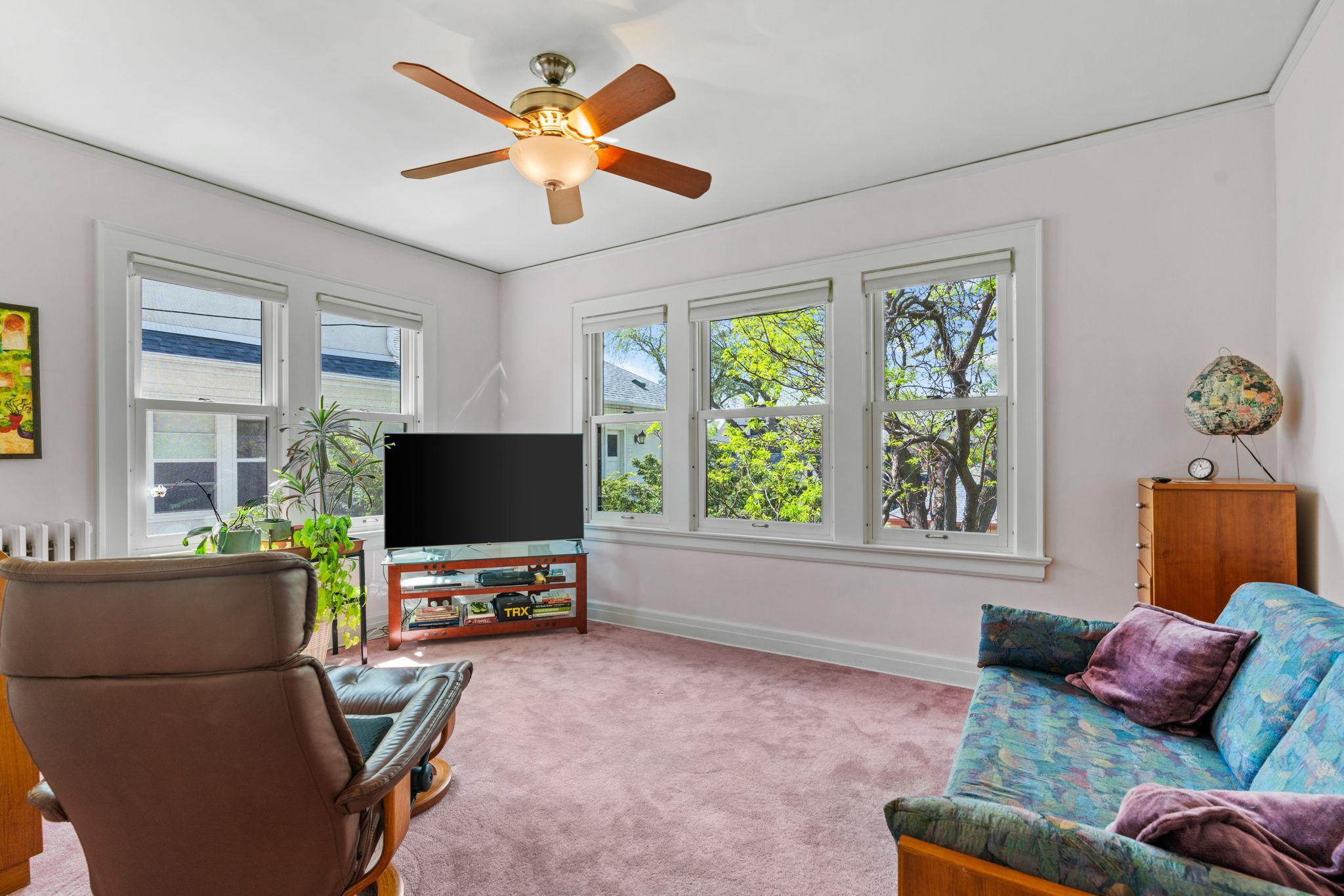 66-web-or-mls-1629 25th St-66.jpg