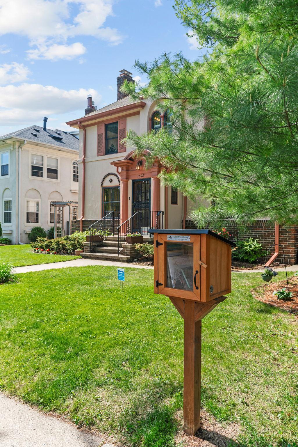 4-web-or-mls-1629 25th St-4.jpg
