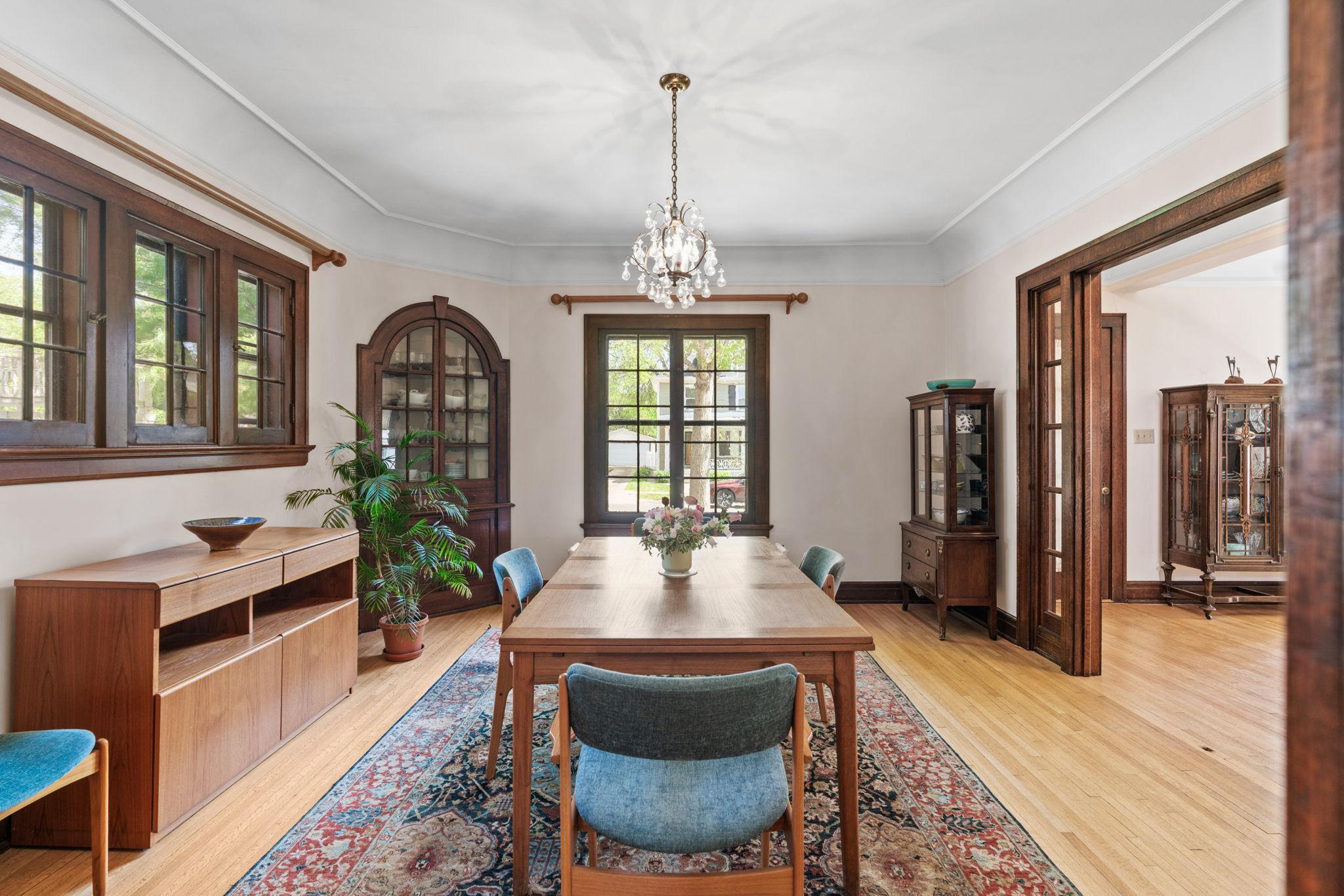38-web-or-mls-1629 25th St-38.jpg