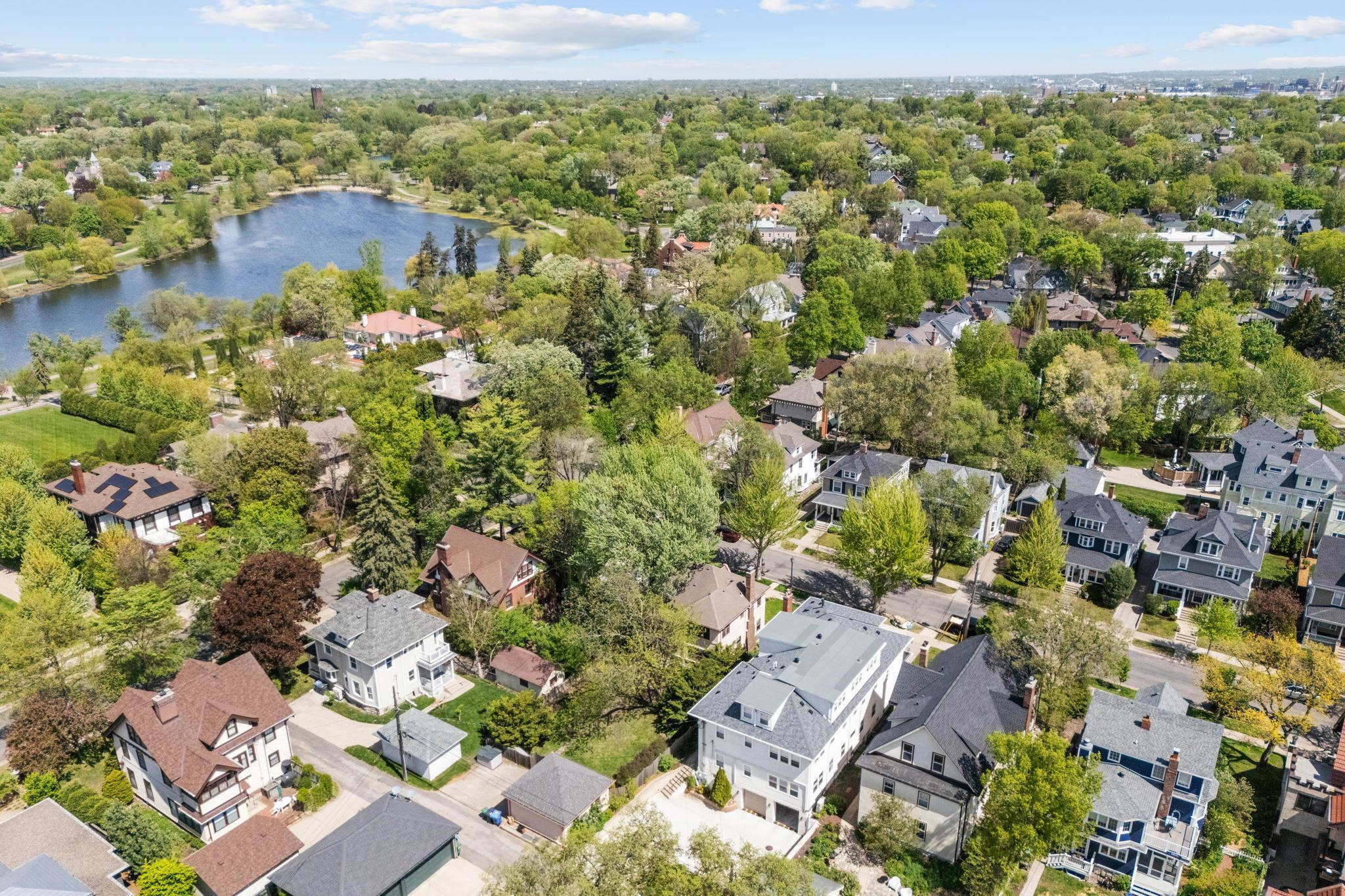22-web-or-mls-1629 25th St-22.jpg