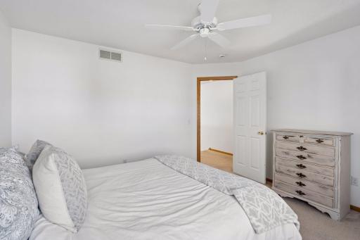 22425 Evergreen Circle - Spacecrafting - 0025.jpg