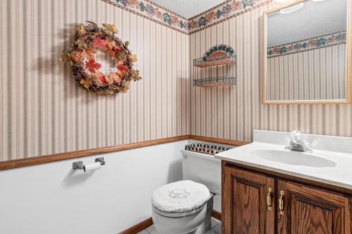 4936 Poppy Lane, Minneapolis, MN 55435