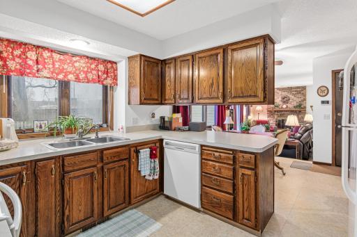 4936 Poppy Lane, Minneapolis, MN 55435