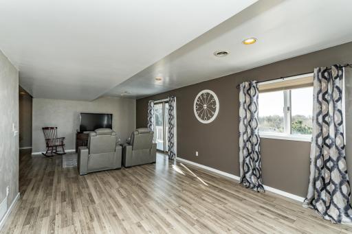 9 Island Heights Court NE, Pine Island, MN 55963