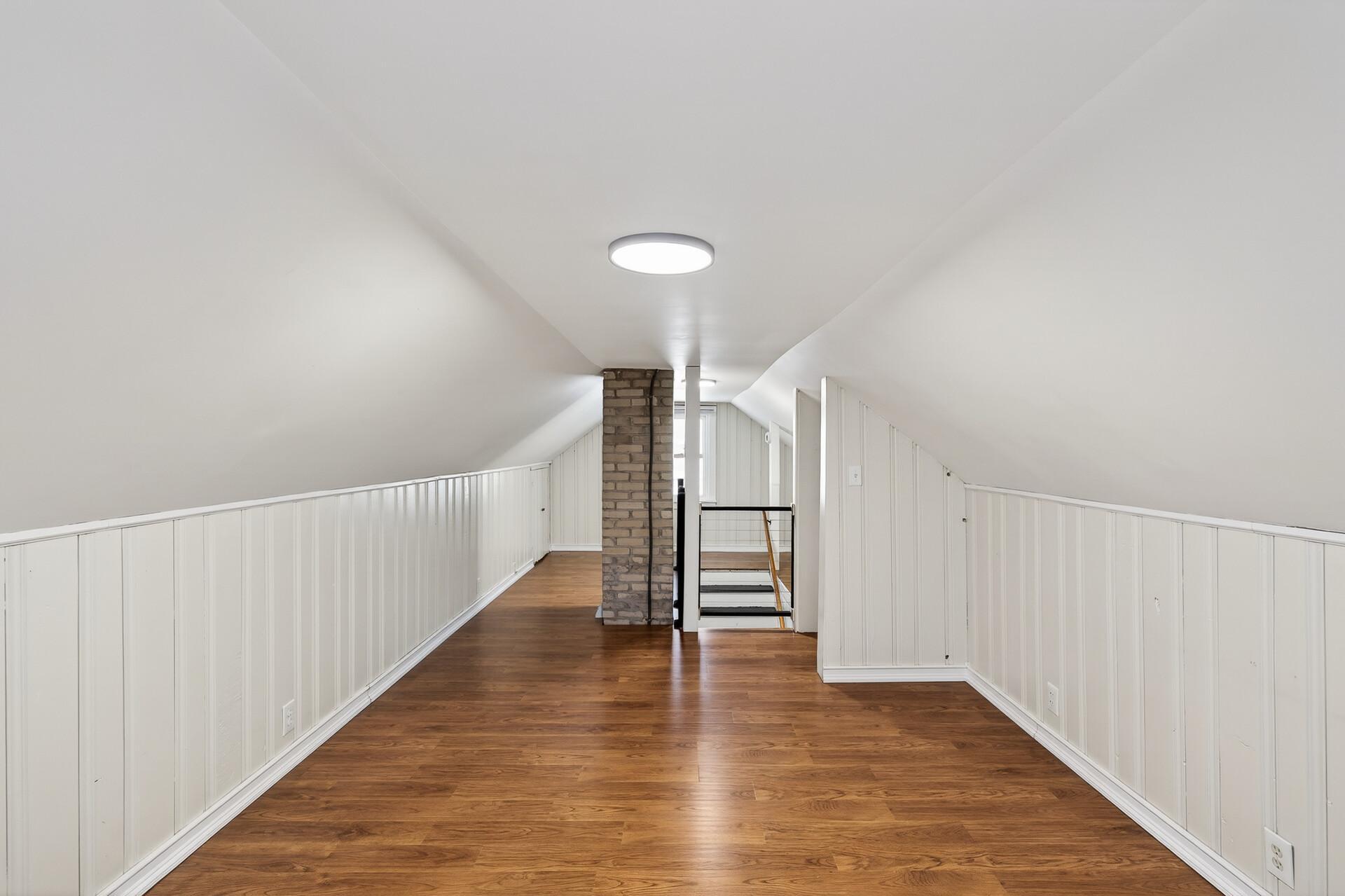 Bedroom 3 - Upper Level