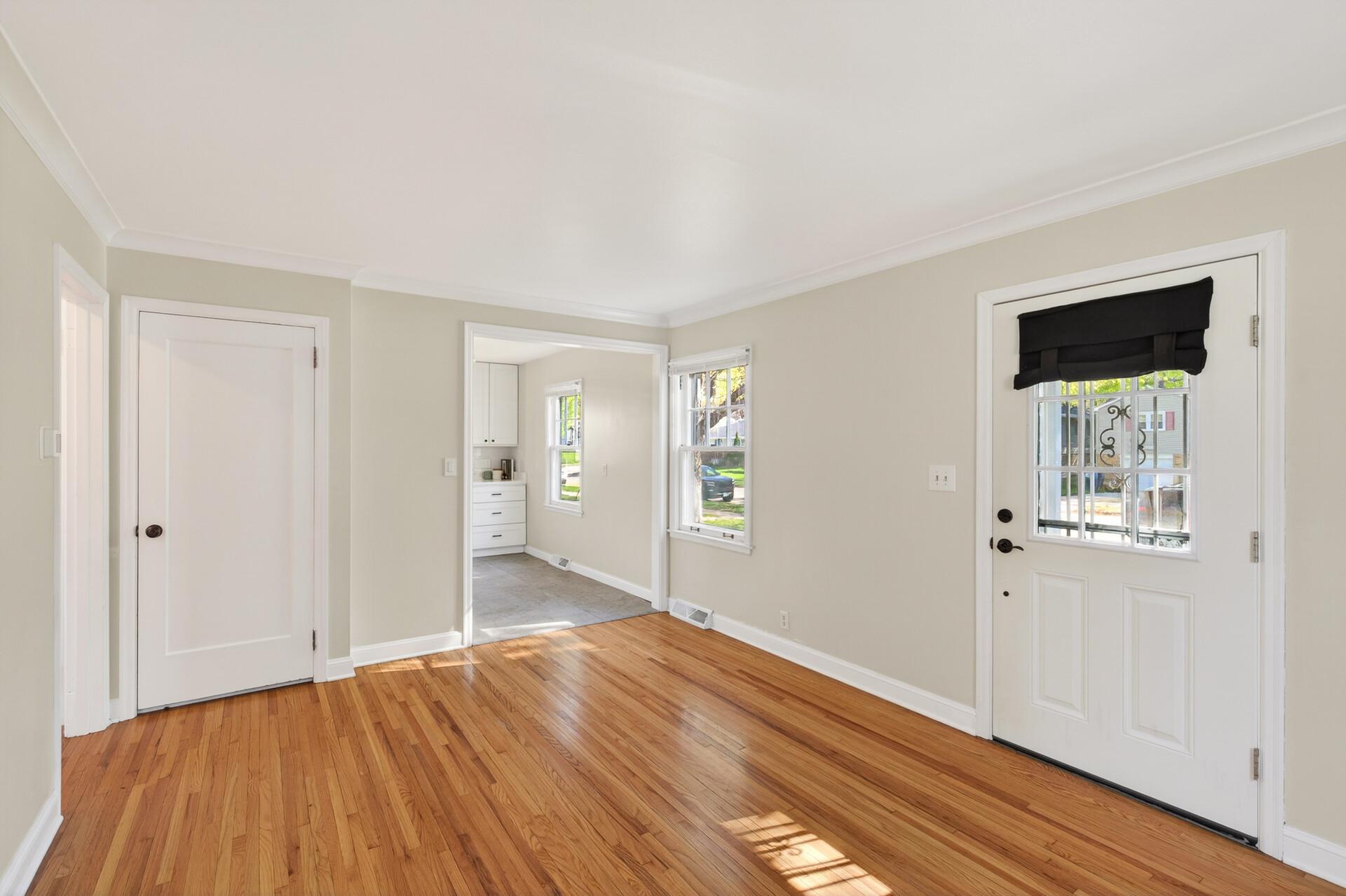 Living Room - Kitchen View