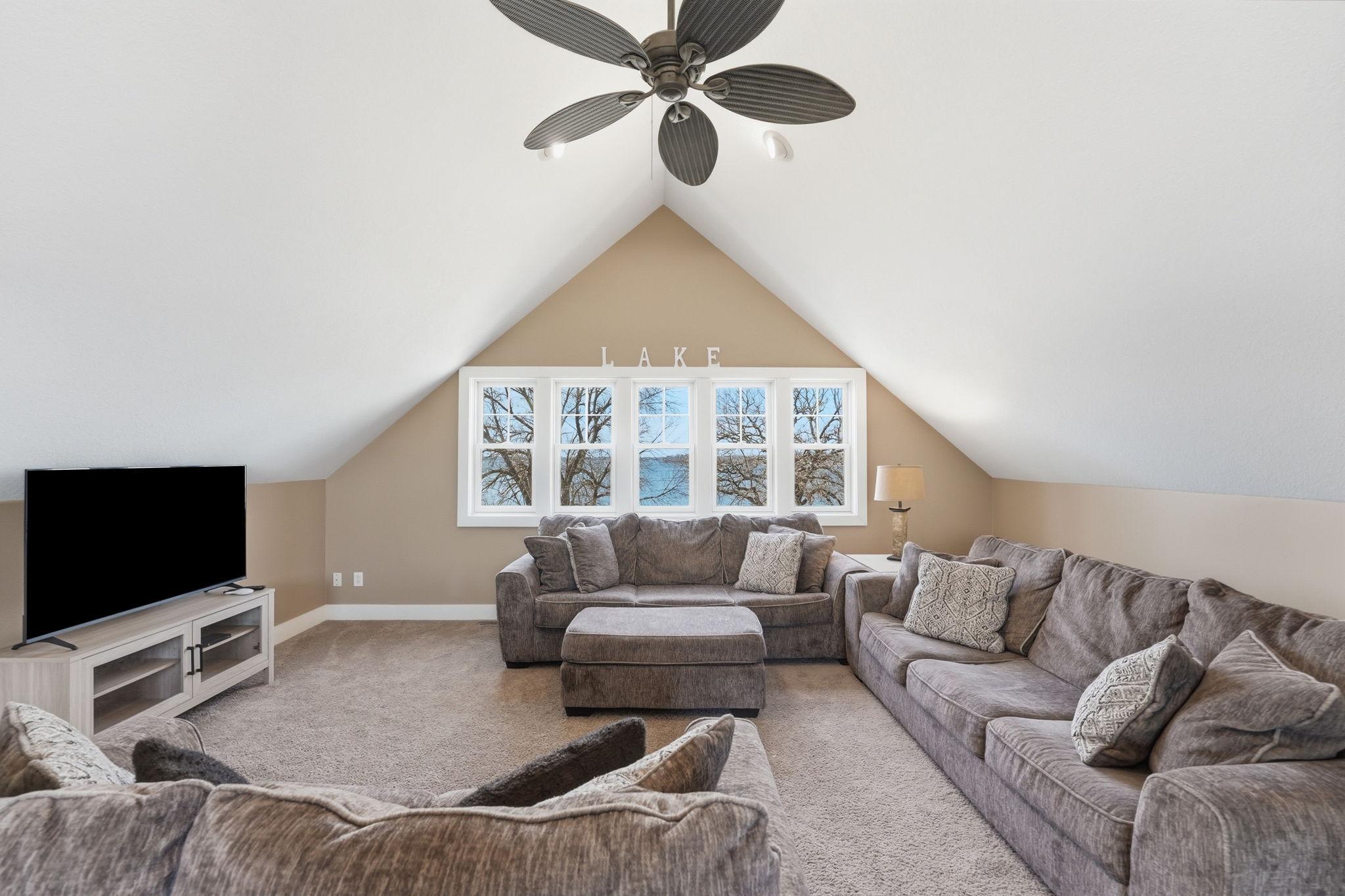 Recreational room upstairs