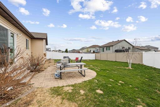 5509 58th Street S, Fargo, ND 58104