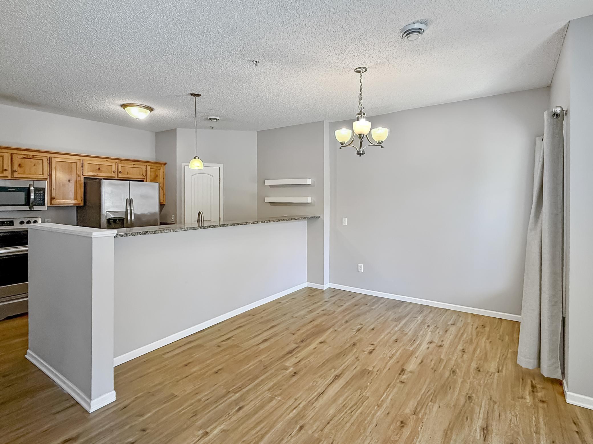 Dining Room and Breakfast Bar