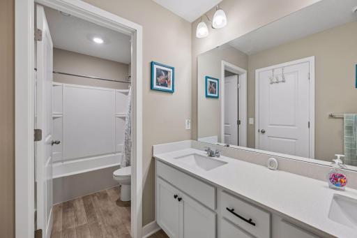 6592 Genevieve Trail S, Cottage Grove, MN 55016