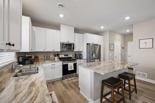 6592 Genevieve Trail S, Cottage Grove, MN 55016