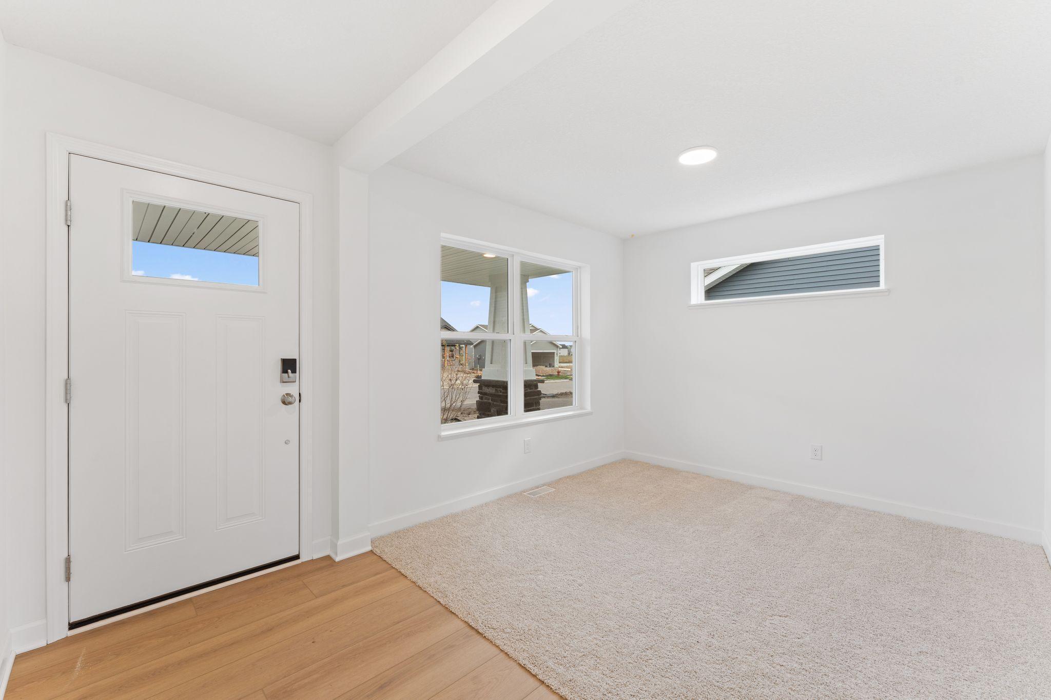 Residents can freely transform this flex space to fit their needs. It’s equally great as a media zone, a quiet office to concentrate on work or a sitting room.