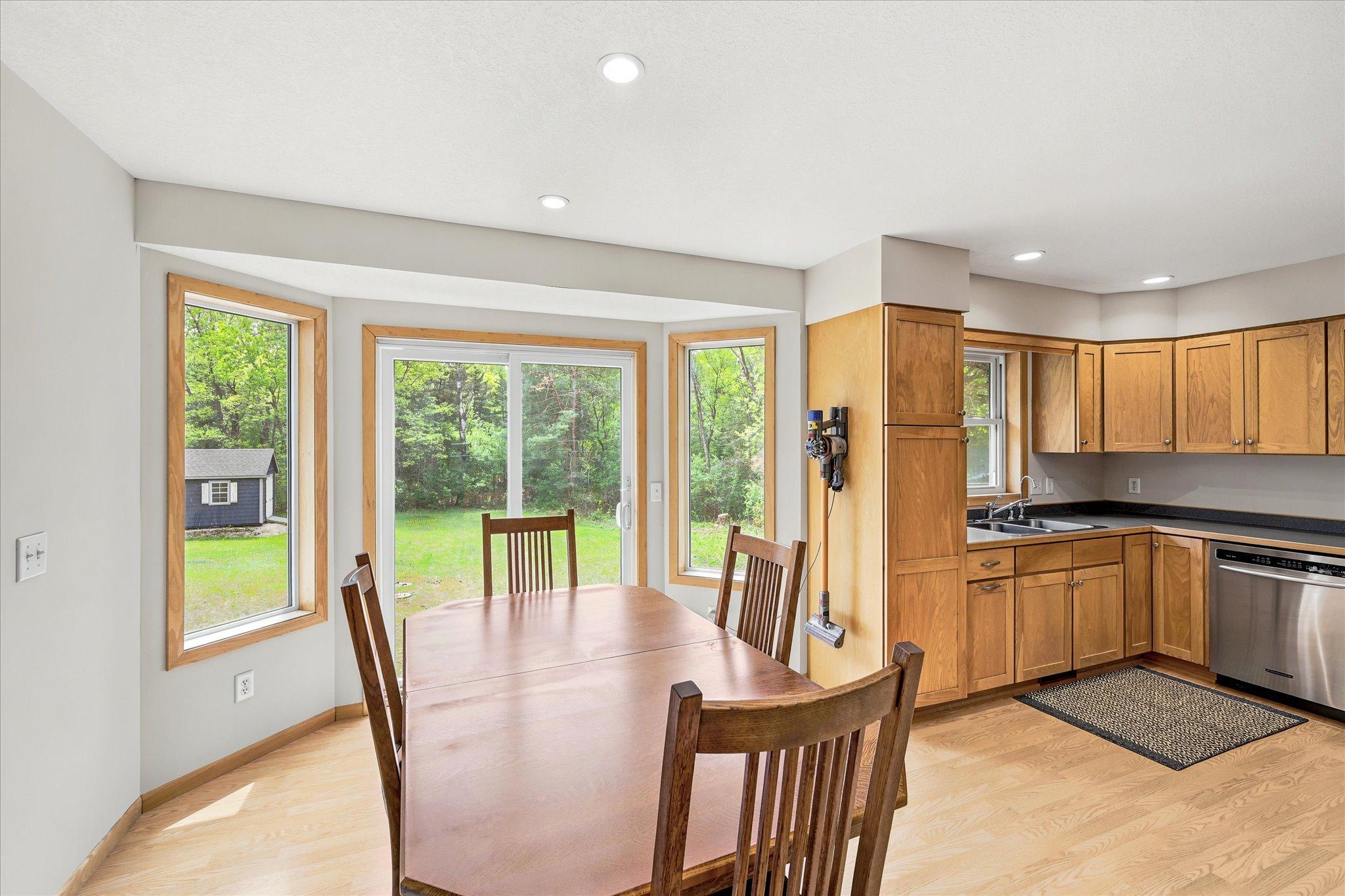 16-18757 243rd Ave NW [3078706]- 016.jpg