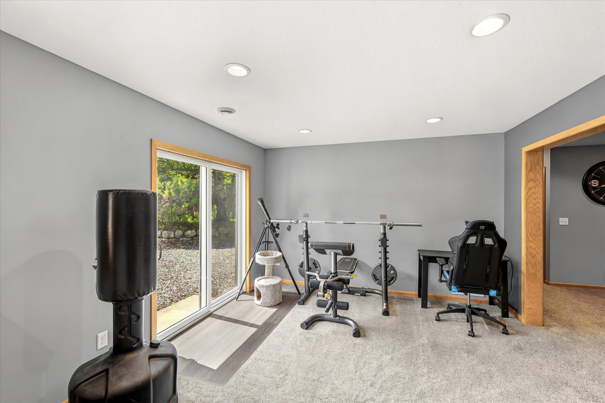 41-18757 243rd Ave NW [3078706]- 041.jpg
