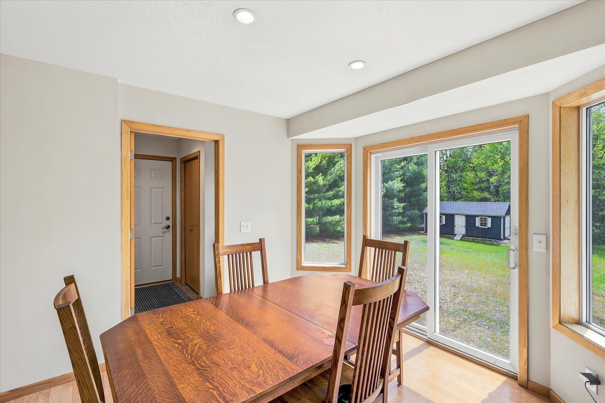 18-18757 243rd Ave NW [3078706]- 018.jpg