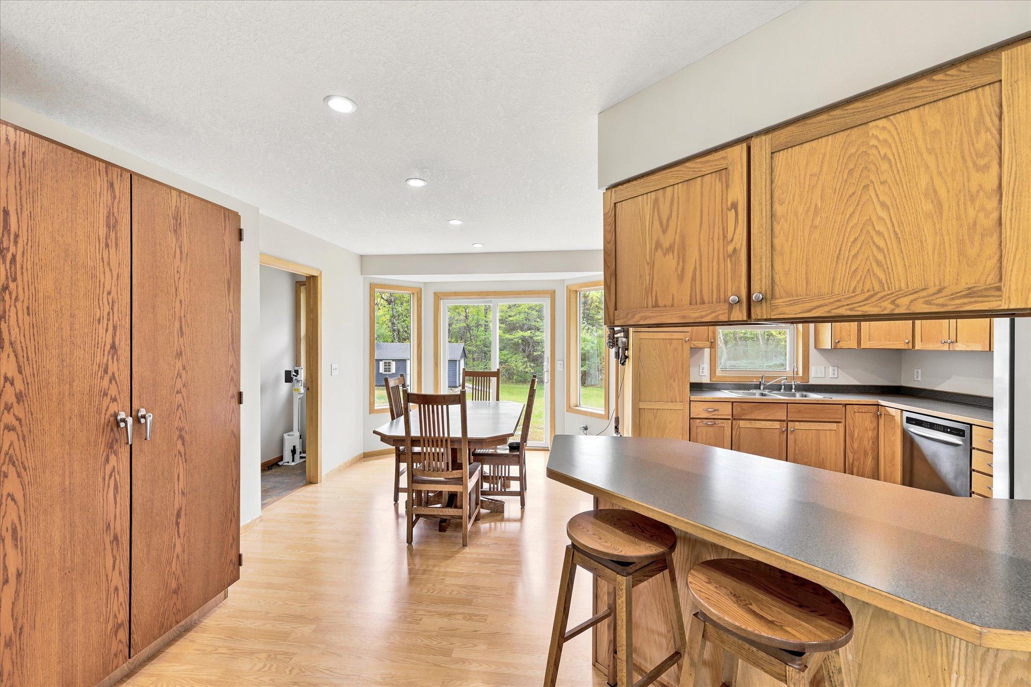 14-18757 243rd Ave NW [3078706]- 014.jpg