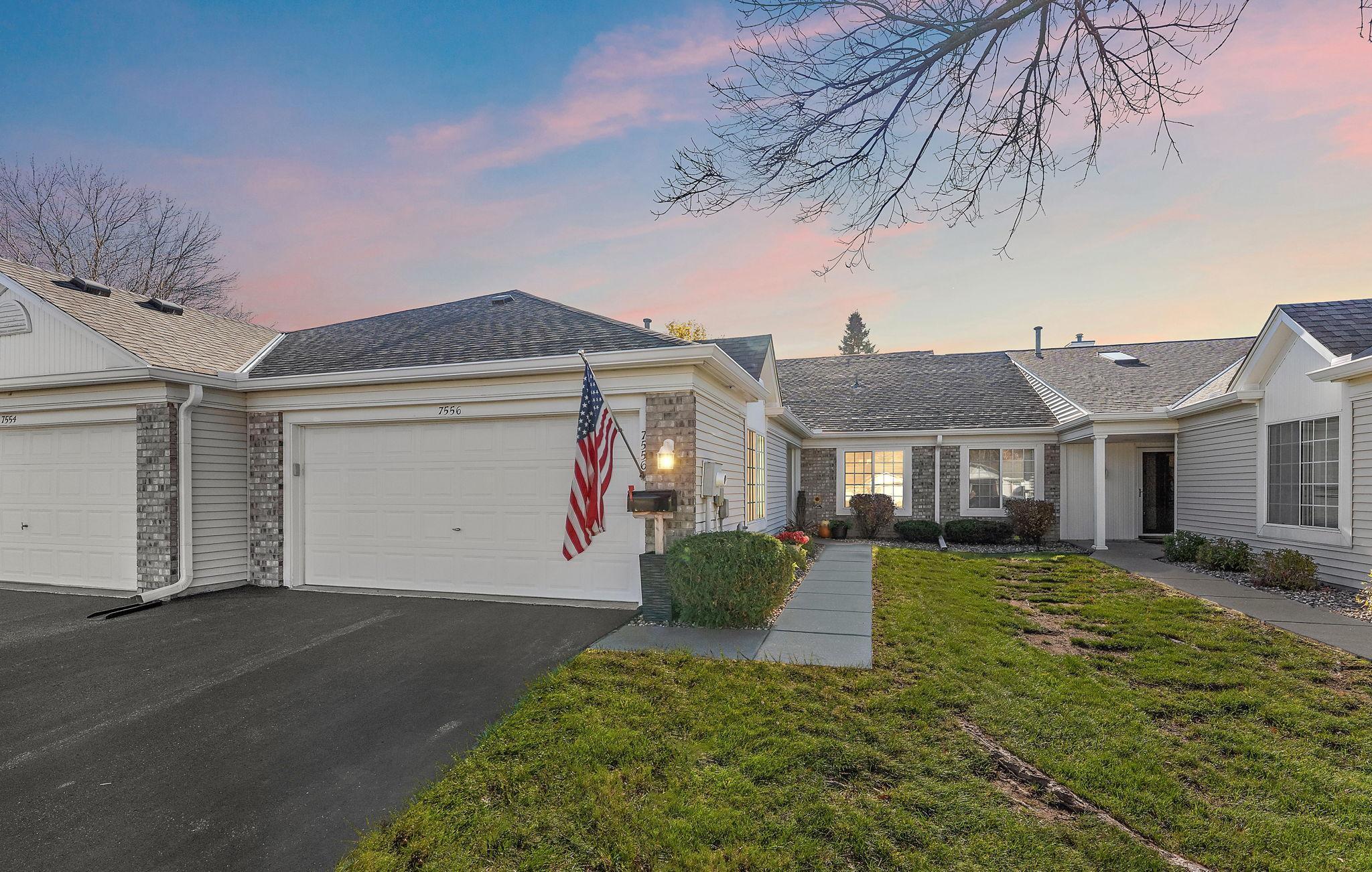 Welcome Home to 7556 Ojibway Park Bay