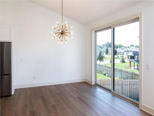 Dining area with 8' x 8' sliding glass door