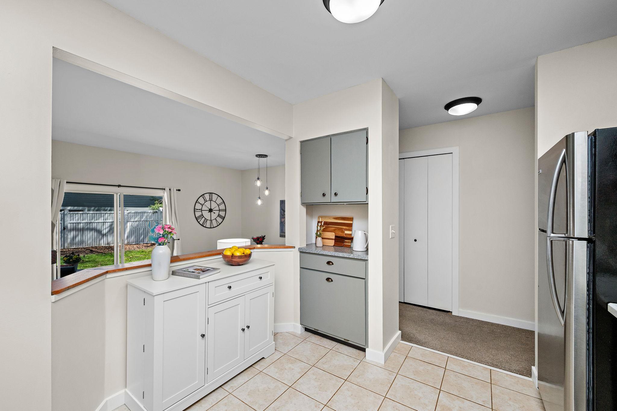 Open View to the Living Area makes everyday living and entertaining feel easy and connected.