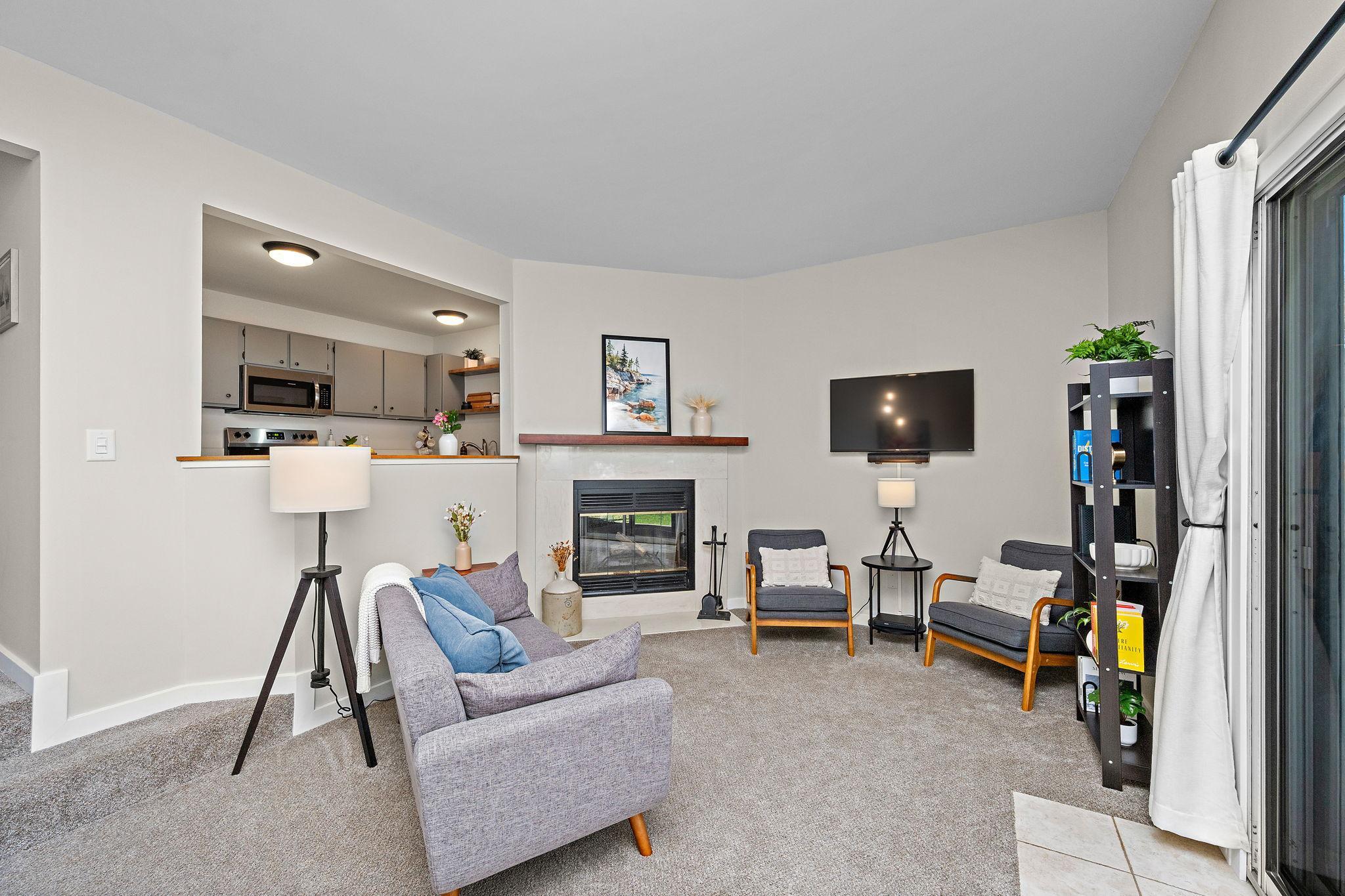 This Layout provides flexible living and dining spaces.