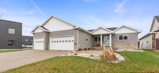 5103 44th Street S, Fargo, ND 58104
