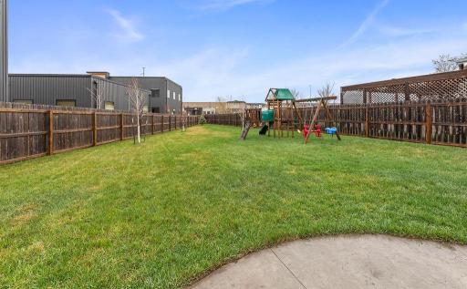 5103 44th Street S, Fargo, ND 58104
