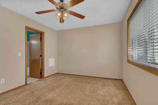 1002 Brook Court, Sauk Rapids, MN 56379