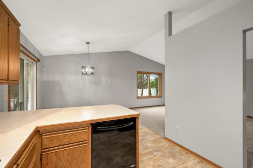 16690 Willow Lane SW, Prior Lake, MN 55372