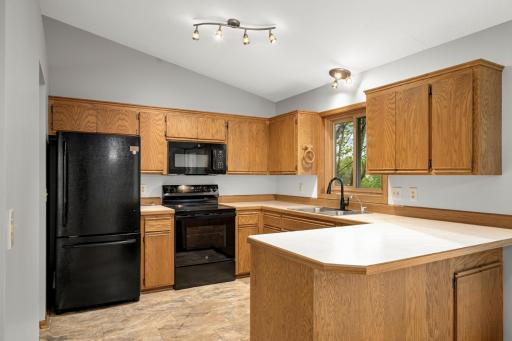 16690 Willow Lane SW, Prior Lake, MN 55372