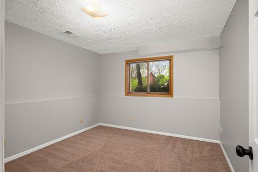 16690 Willow Lane SW, Prior Lake, MN 55372