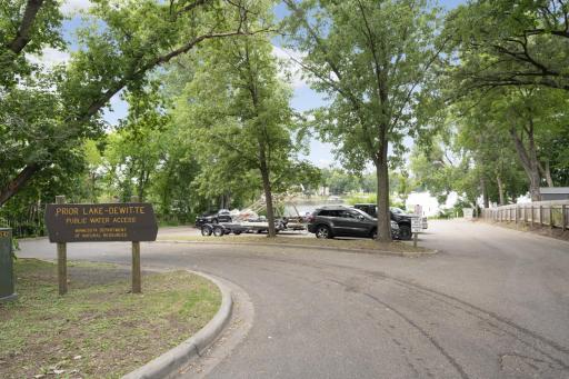 16690 Willow Lane SW, Prior Lake, MN 55372