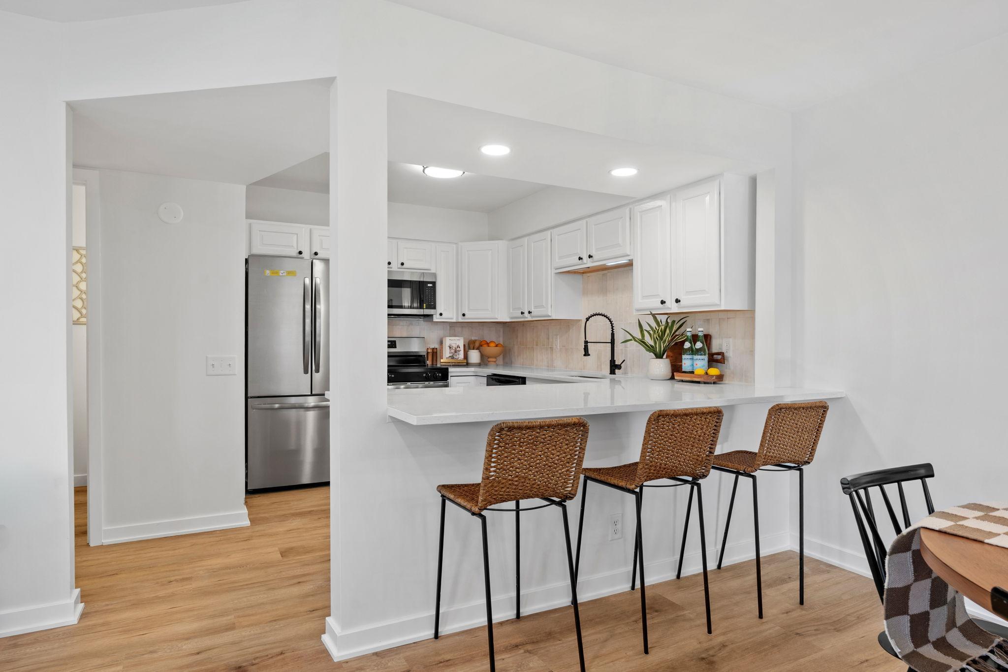 19-web-or-mls-9307 73rd St S-19.jpg