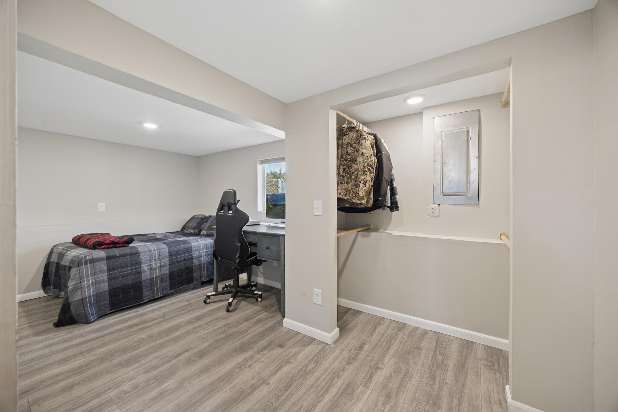 another look at bedroom 4